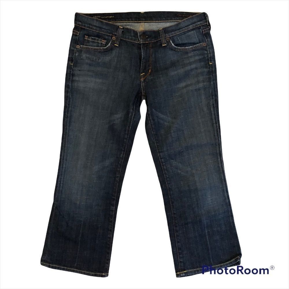 Citizens of Humanity low waist cropped jeans.
